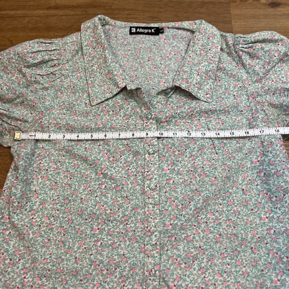 Allegra K Women's Puffy Short Sleeve Floral Button Down Blouse - Picture 4 of 5